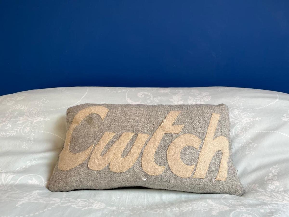 Апартаменты Stonecroft Cwtch Хаверфордуэст Экстерьер фото